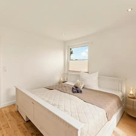 Huus Frieda Holiday home Krummhoern